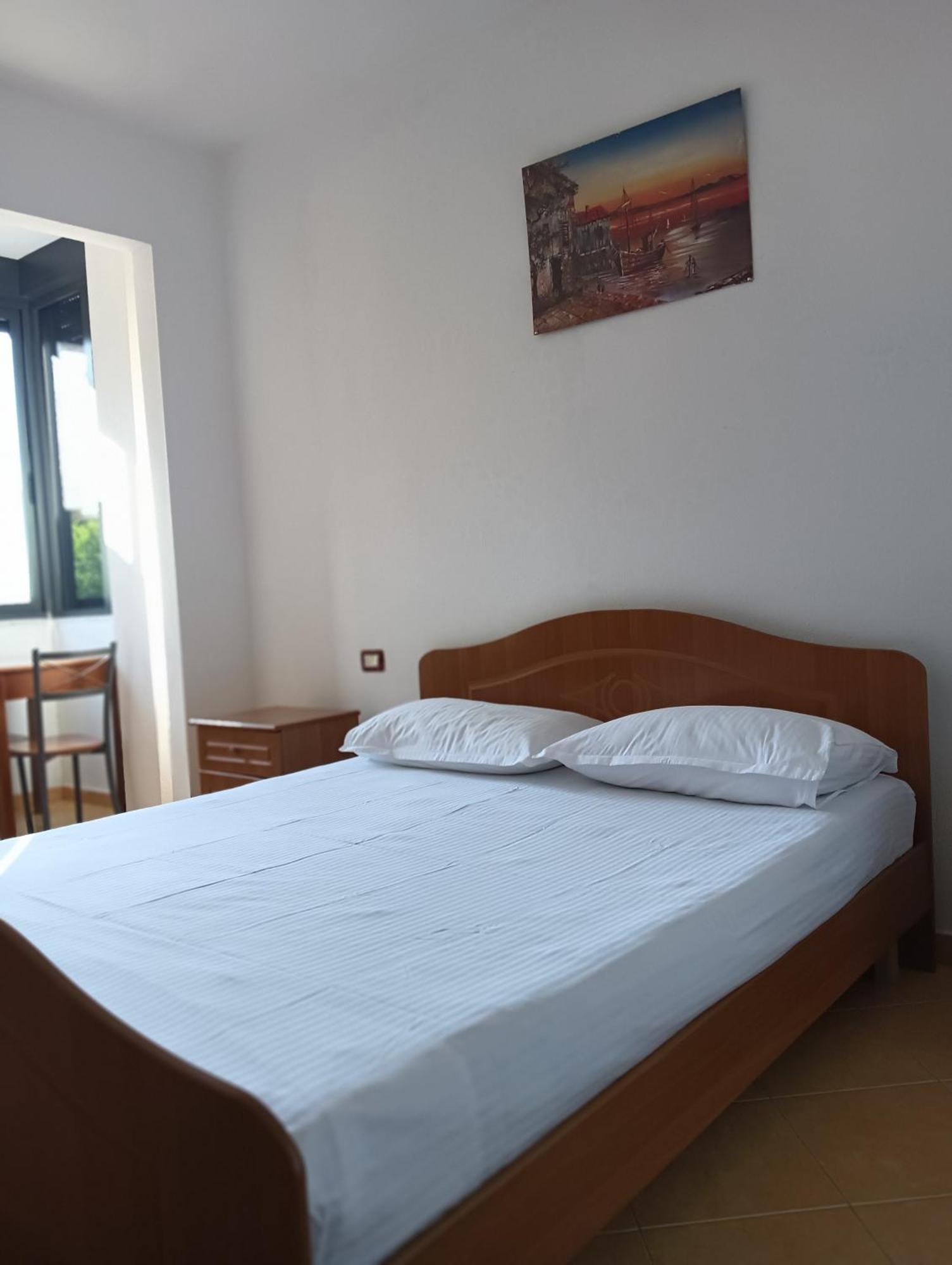 Apartament Vila Aliaj Cozzy For 2