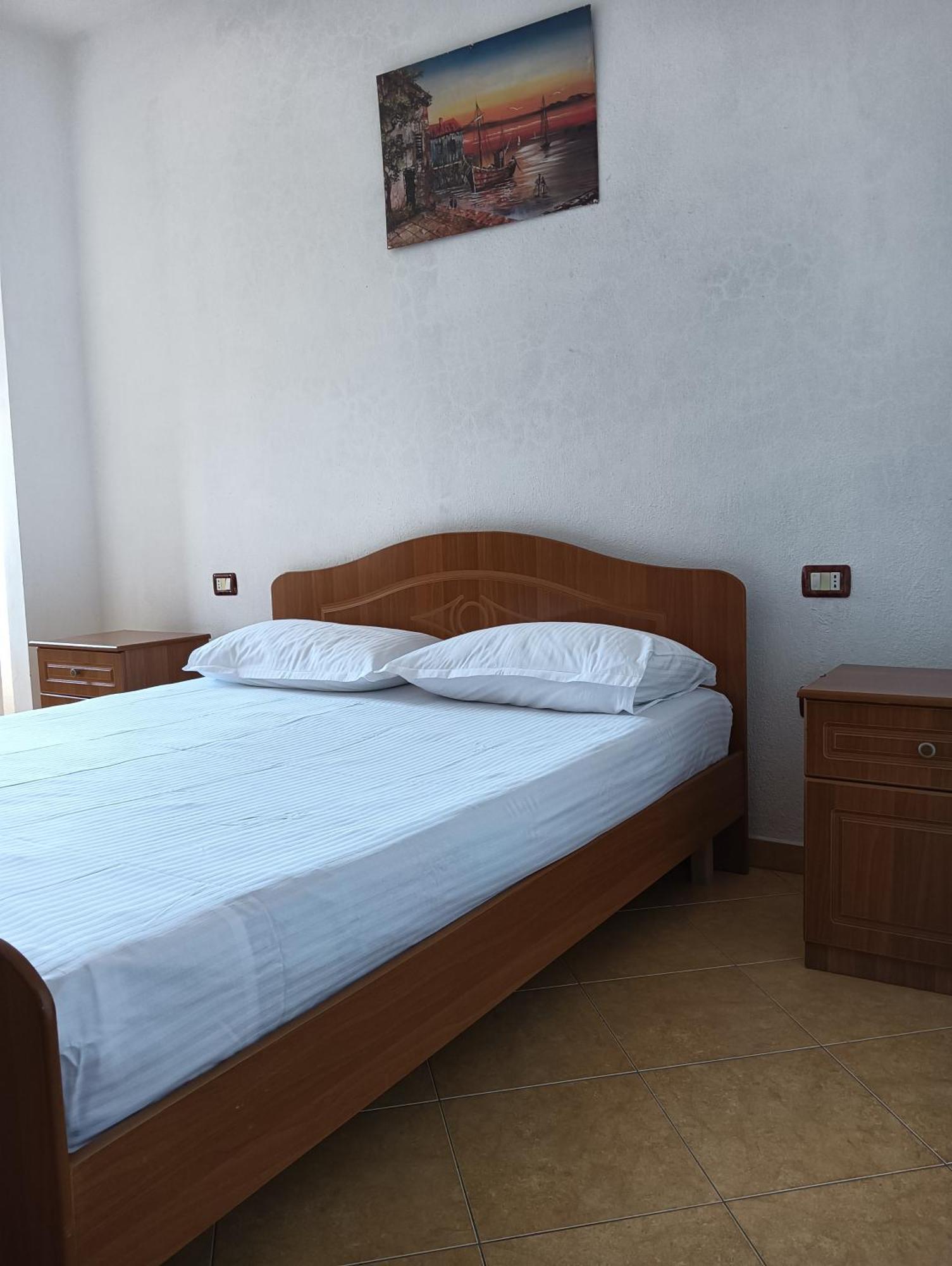 Vila Aliaj Cozzy For 2 *